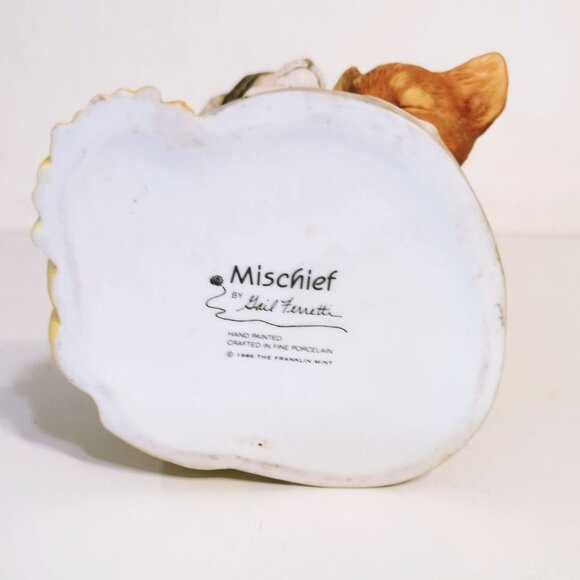 Mischief By Heidi Fennell Hand-Painted Porcelain Cat Figurine 1986 Franklin Mint - Picture 5 of 5